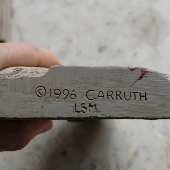 #5 VINTAGE COPYRIGHT 1996 3Dheavy Sculptural Plaque for Home/Garden Wall COPY - Picture 3 of 7